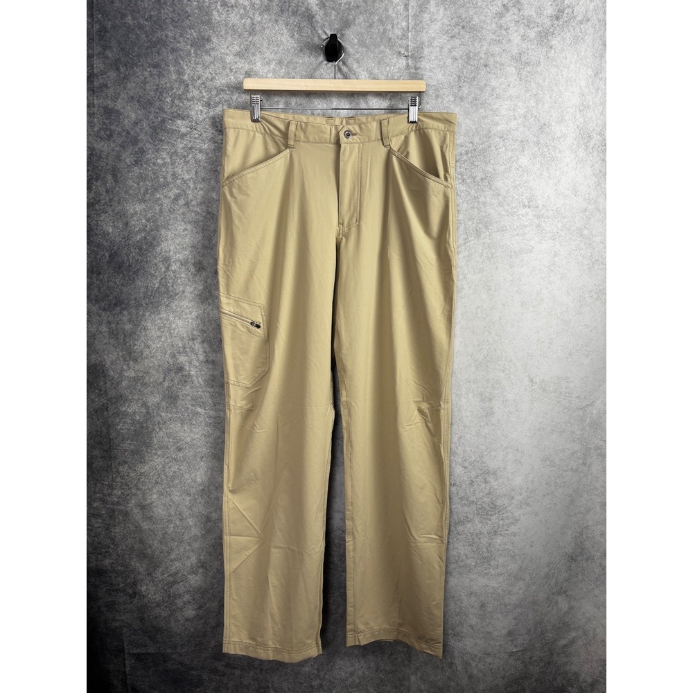 Patagonia Men's Rock Craft Nylon Blend Pants in Tan Khaki Hiking Outdoor Size 36